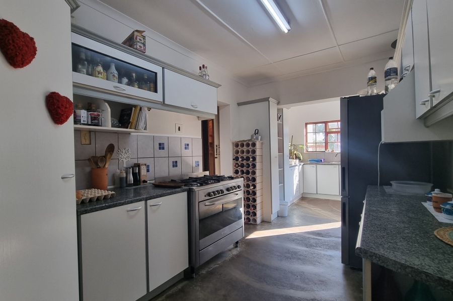 5 Bedroom Property for Sale in Humansdorp Eastern Cape